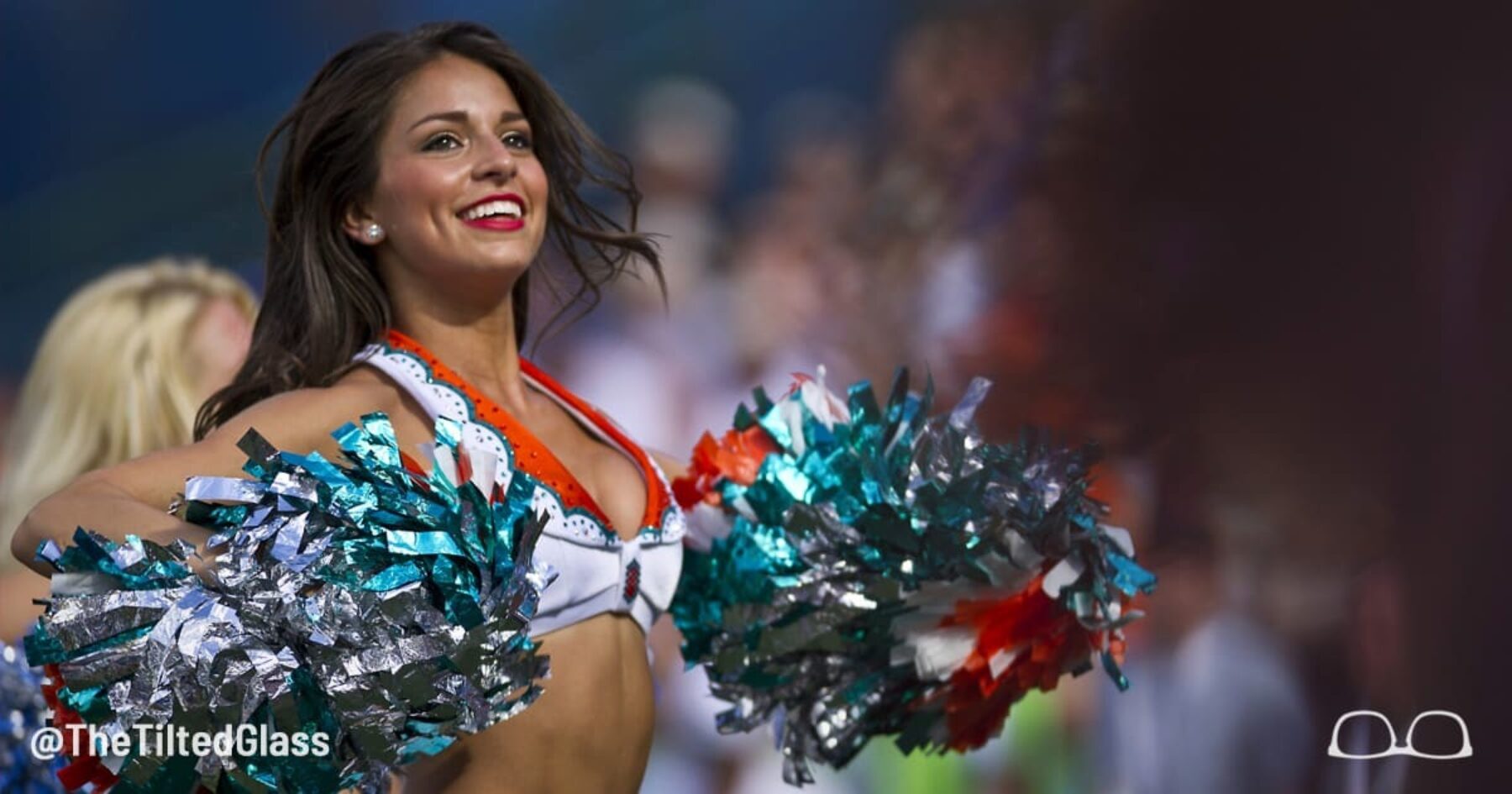 NFL Requires Players’ Wives to Stand for Domestic Violence Song