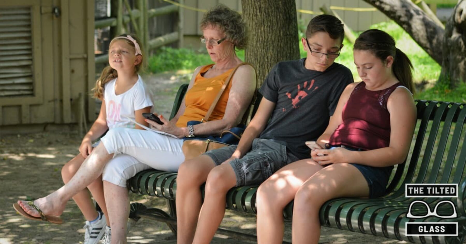 2 Basic Principles on How to Raise Technology-Free, Technology-Savvy Children